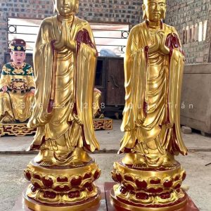 Tượng A Nan Ca Diếp gỗ mít sơn son dát vàng
